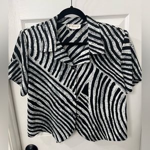 VINTAGE Black and White Animal Zebra Print Crop Short Sleeve Jacket 80s 90s